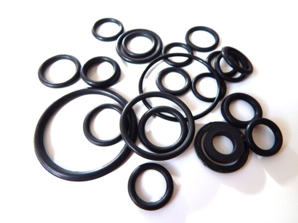 Rubber sealing rings